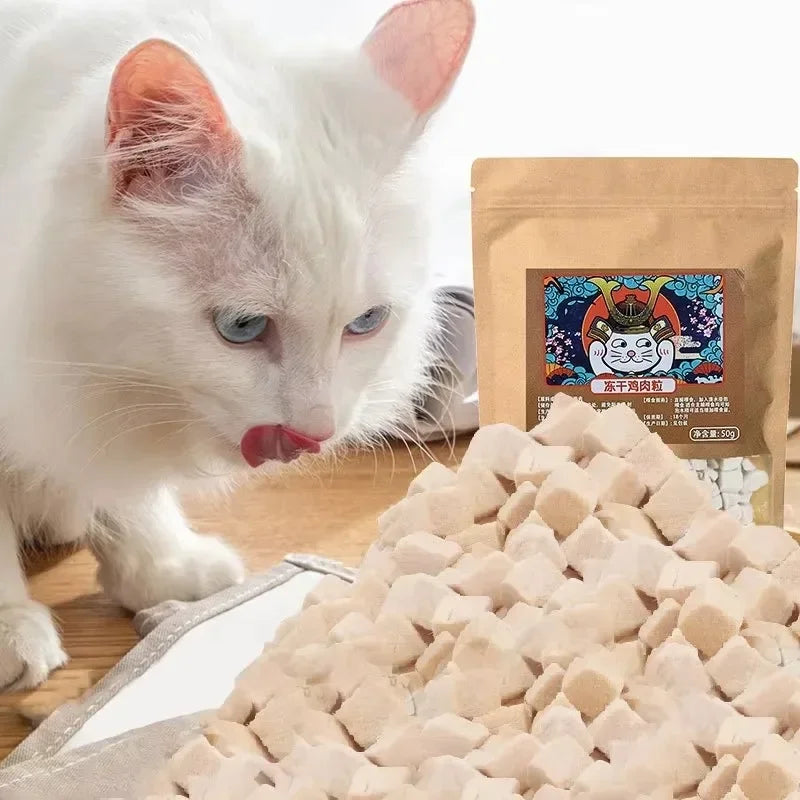 20/50g Cat Food Freeze-dried Chicken Cat Food of Dogs Pet Dry Food Pet Supplies Freeze-dried Chicken Granules Rich in Nutrition
